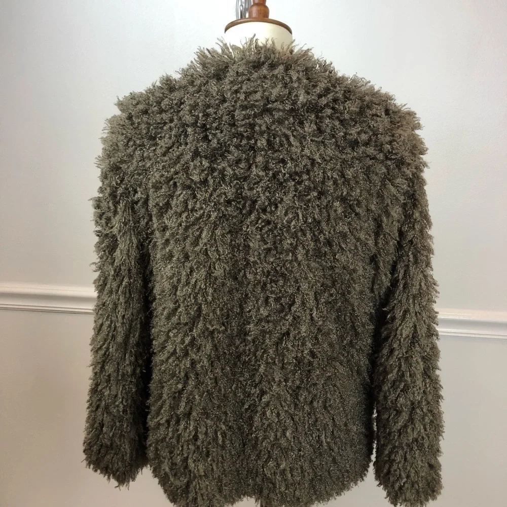 Honeybum super fun jacket. - Picture 4 of 6